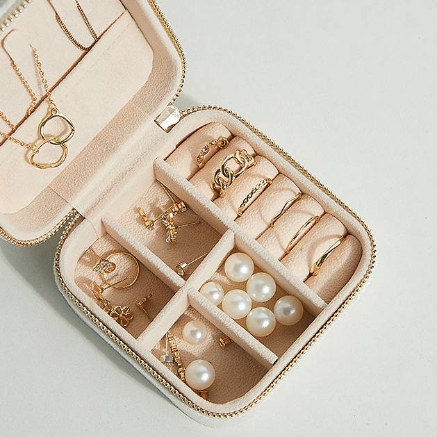 Personalised travel jewellery box